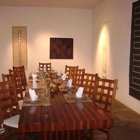 Hotel Boutique Casareyna Puebla Exterior foto The dining room at the house